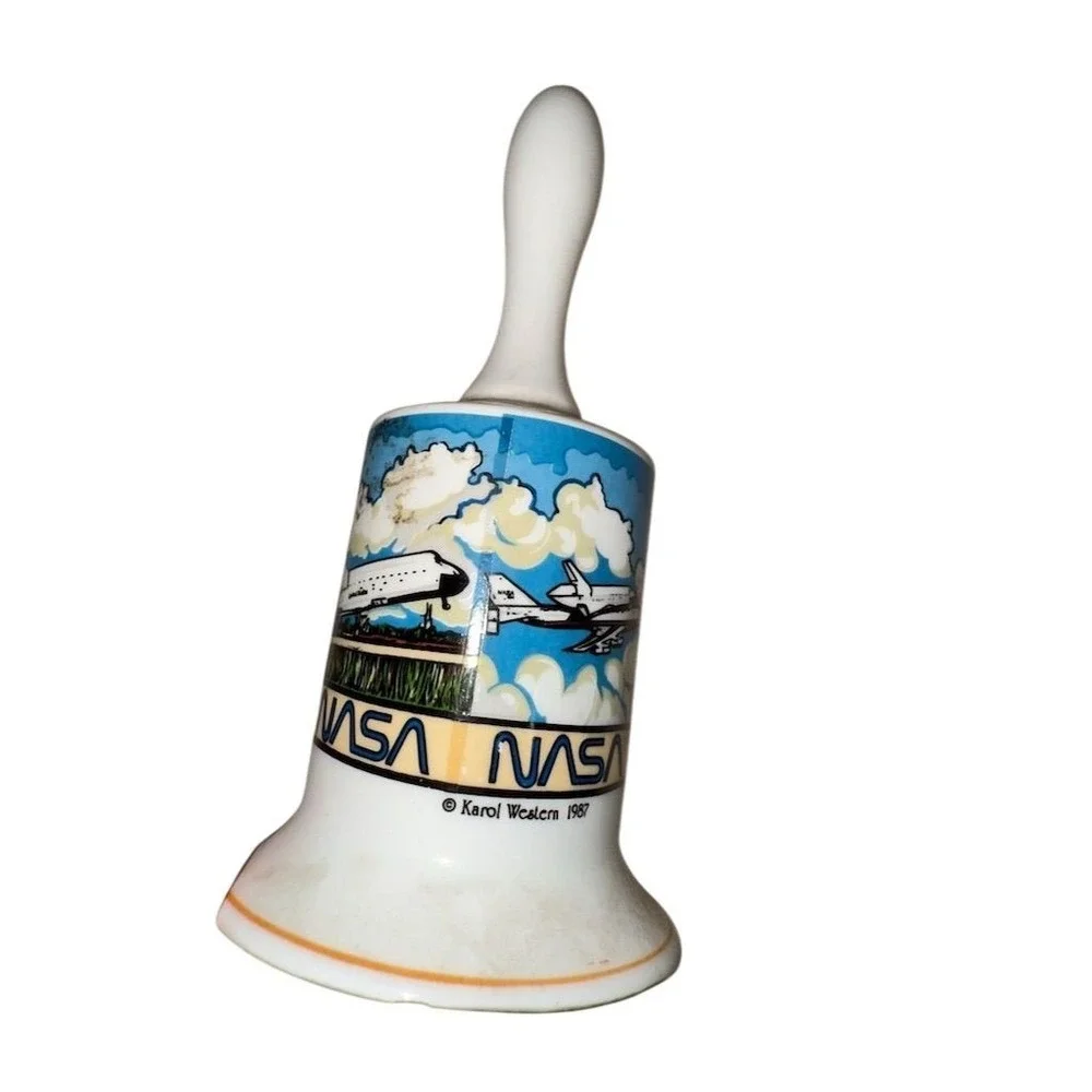 Vintage‎ 1987 NASA Spaceport USA Ceramic Desk dinner Bell by Karol Western